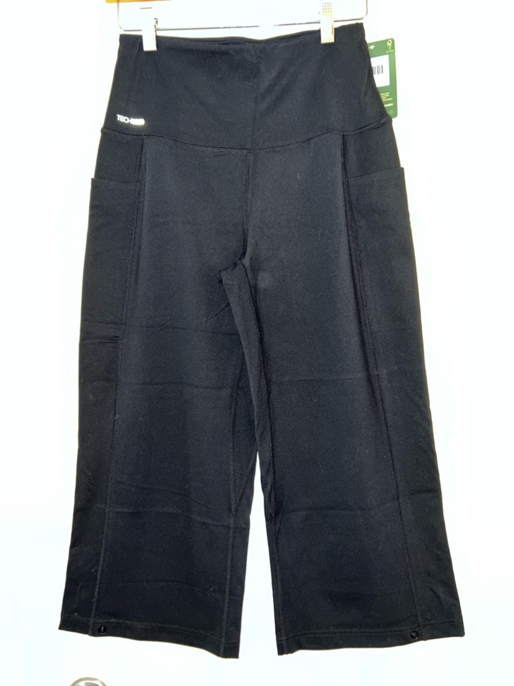 NWT - EMS Sat Nam Capri Bottom - Black Size Medium